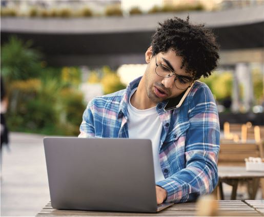 Entrepreneur building a project